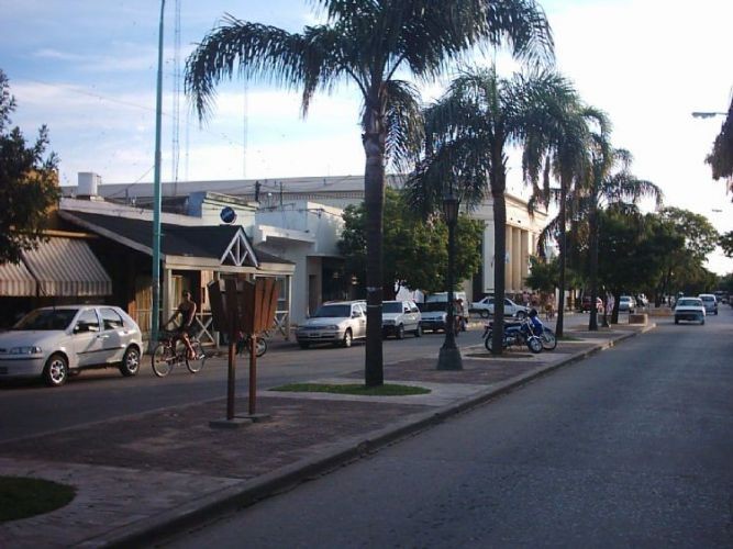 Centro Comercial Villa Ramallo