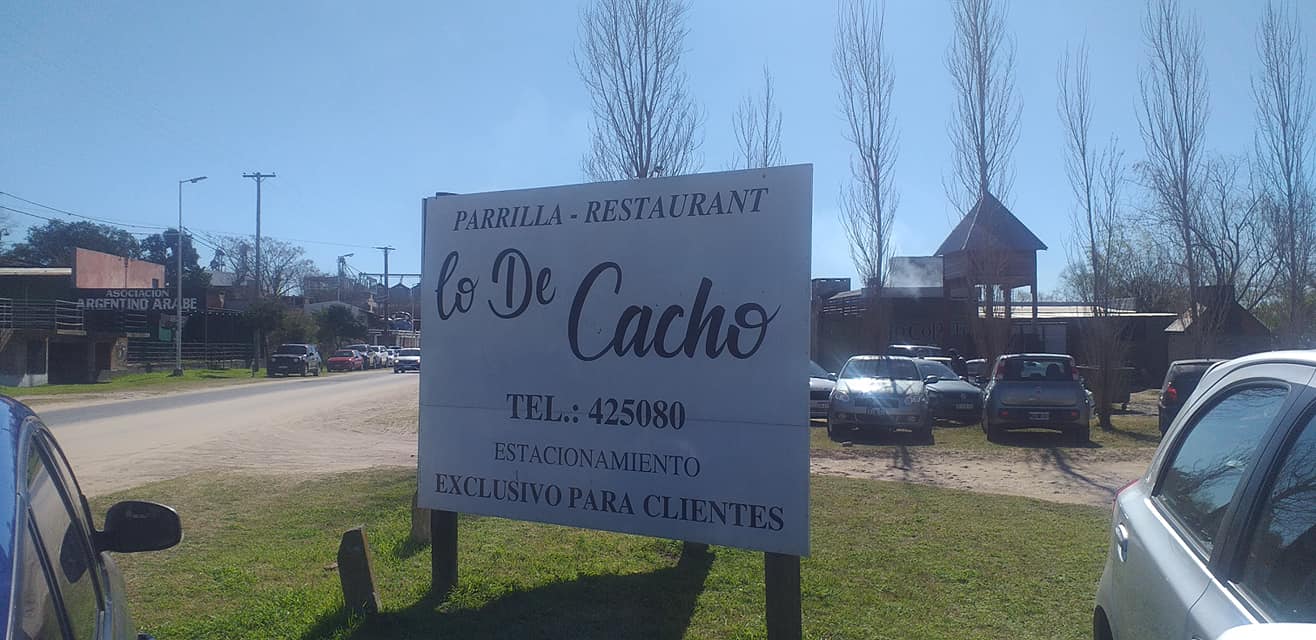 Parrilla "Lo de Cacho"